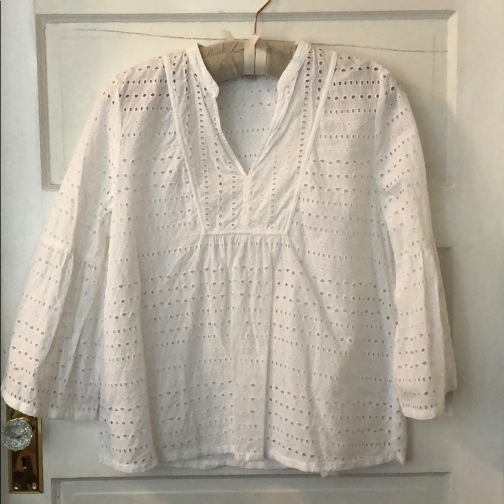 Gorgeous Loft White Eyelet Blouse Large
